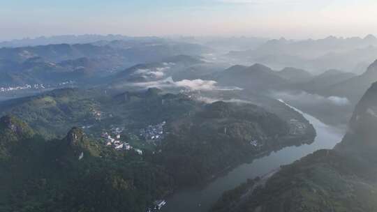 广西桂林山水青山绿水云海大山唯美大自然风