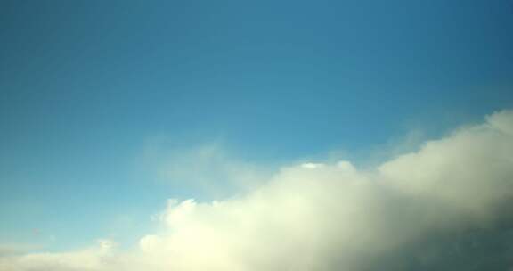 蓝天白云云层