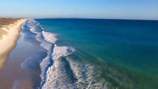 海滩海洋鸟瞰全景