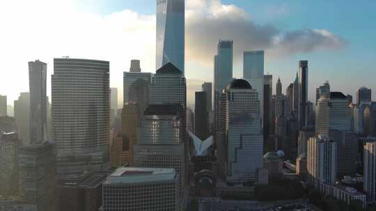 城市航拍纽约曼哈顿世界贸易中心一号楼日出