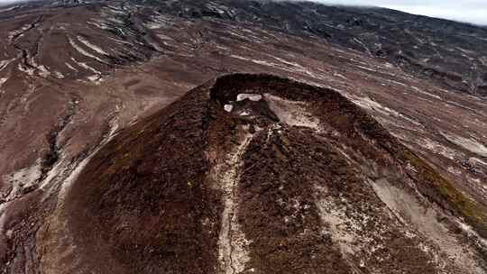 黑色火山土天线