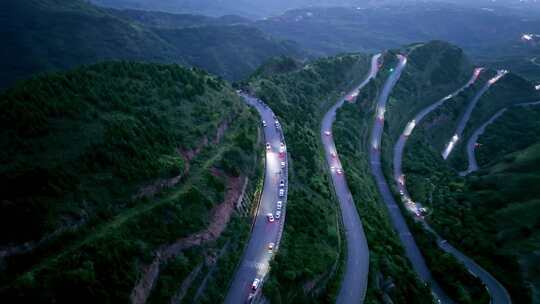 航拍陕西西安市骊山盘山路