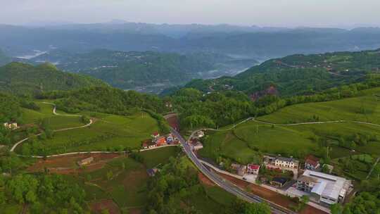 山间村落茶园道路的航拍全景