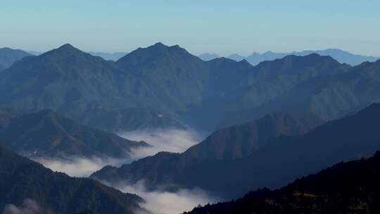 江南高山山峦山峰云雾