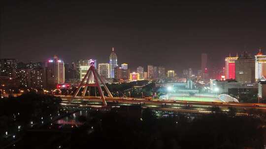 夜景下的城市桥梁与高楼璀璨西宁昆仑桥夜景