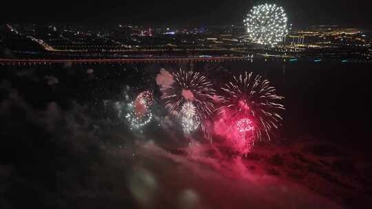 烟花秀弹幕视频素材模板下载