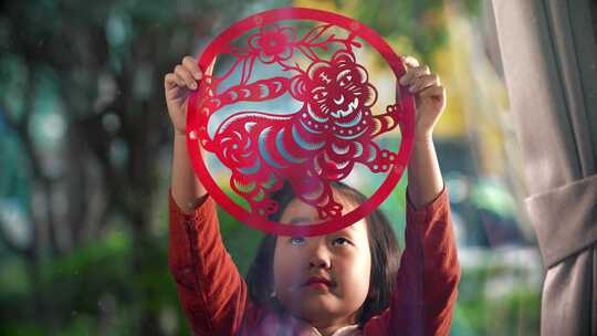 虎年春节中国娃娃贴窗花剪纸4K