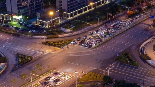 城市交通十字路口夜景延时，航拍延时8K