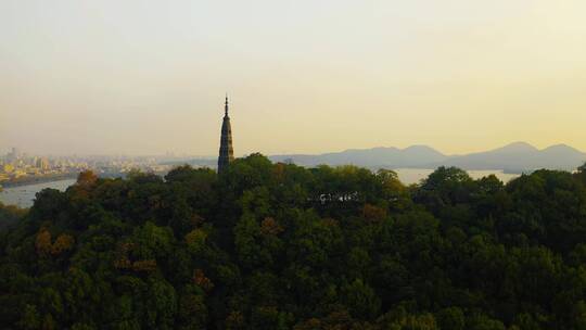 夕阳西下的西湖