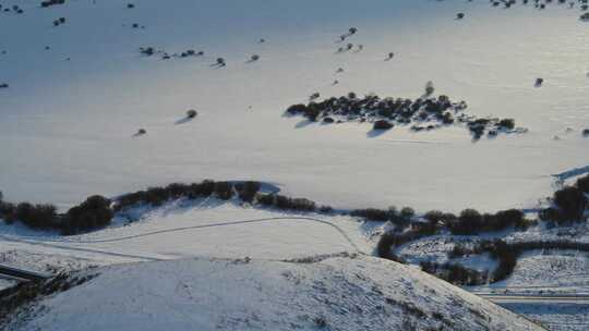 清晨的牙克石山地雪景