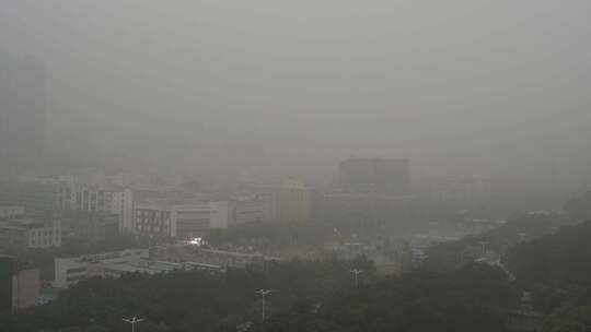 深圳暴风雨天下雨过程延时记录