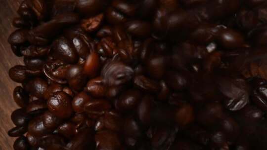 烤咖啡豆咖啡豆特写烤咖啡豆咖啡原料视频素材模板下载