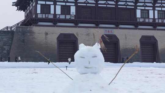 洛阳市定鼎门天街雪景