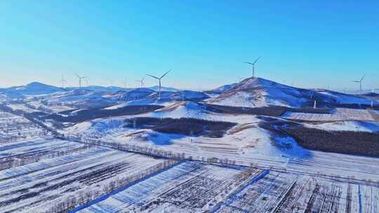 冬季承德丰宁坝上风电蓝天白云雪景航拍