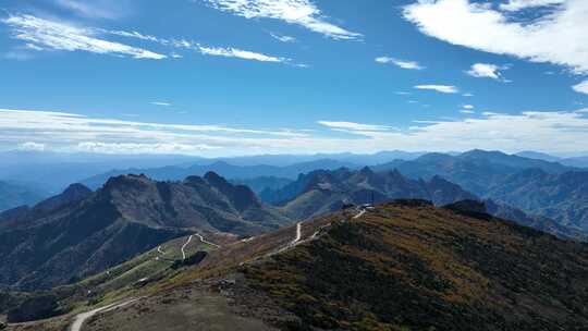 秦岭光头山秋景高山山川航拍视频