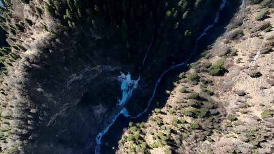 航拍川西四姑娘山双桥沟景区森林冰瀑景观