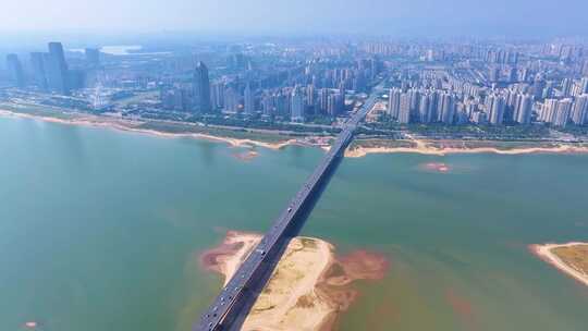 江西南昌赣江江景高楼大厦大景全景航拍城市