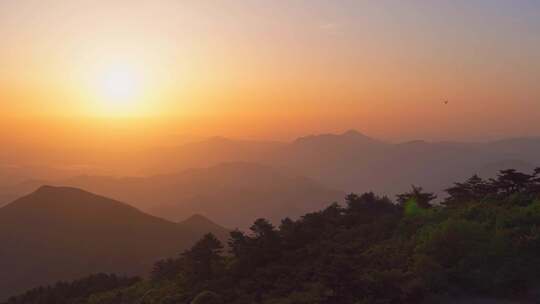 杭州临安大明山牵牛岗群山日落风景