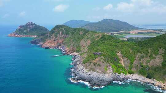 海南陵水虎岭尖岭高视角航拍蔚蓝色海岸线