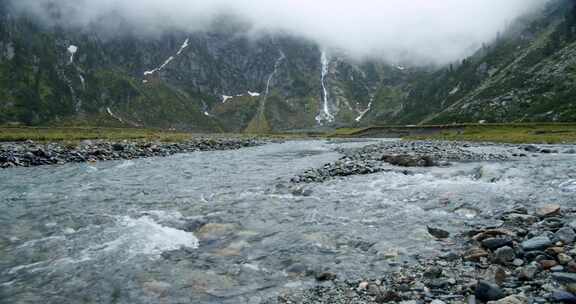 急流，河流，瀑布，山