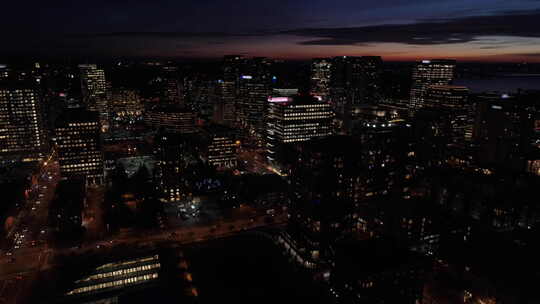 北美城市主要城市天际线鸟瞰夜间鸟瞰视角