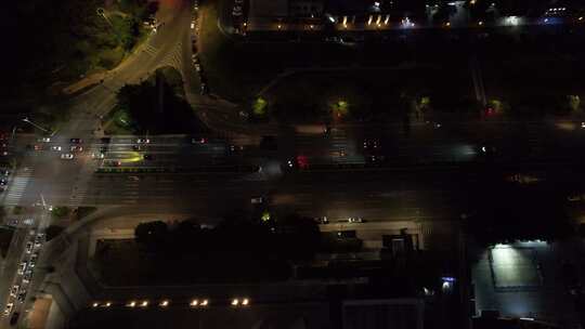 夜晚城市道路航拍