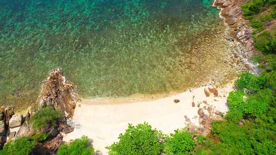 美丽的热带海洋在夏季，鸟瞰。