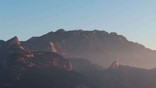 航拍泰安泰山山顶风景