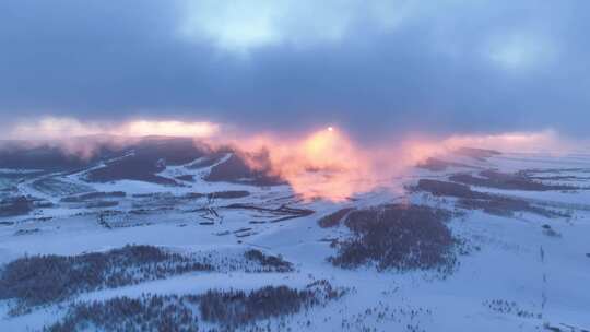 极寒丘陵雪原灿烂夕阳