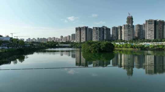 三圣乡盐道街学校城市建筑航拍湖景