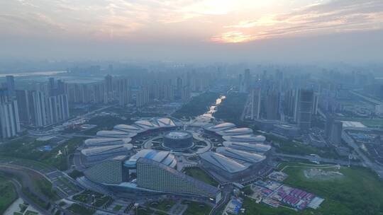 武汉国际博览中心，远景环绕镜头