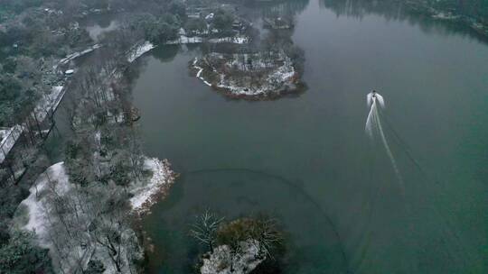 杭州西湖茅家埠航拍雪景