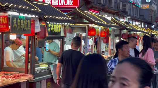 夜市烧烤小吃街烟火气