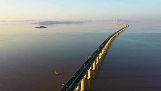 浙江舟山风光舟岱跨海大桥日出