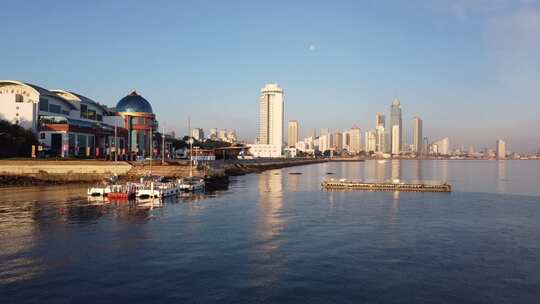 航拍山东烟台海岸线日出沿海风景