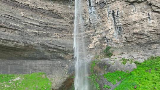 航拍贵州纳雍吊水岩瀑布