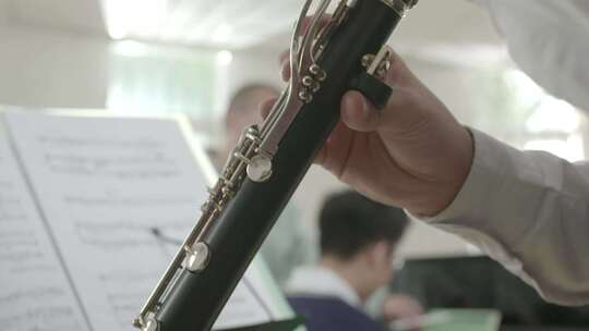 黑管演奏乐谱练习黑管课程教学传统乐器特写
