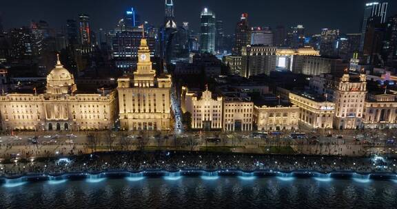 上海外滩万国建筑群夜景航拍