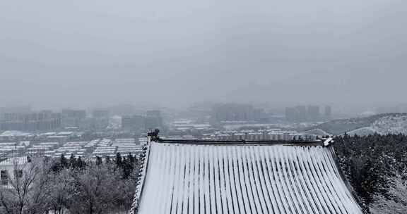 山中碧霞祠雪景