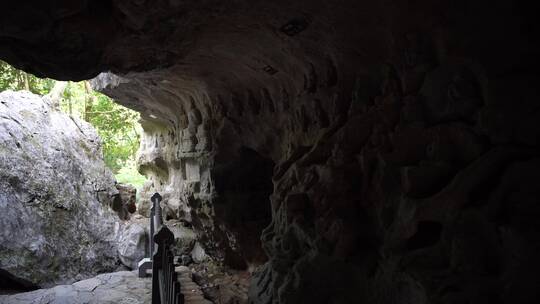 杭州飞来峰灵隐寺青林洞