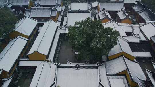 杭州西湖法镜寺雪景