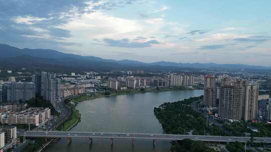 航拍江西赣州大景赣州城市天际线