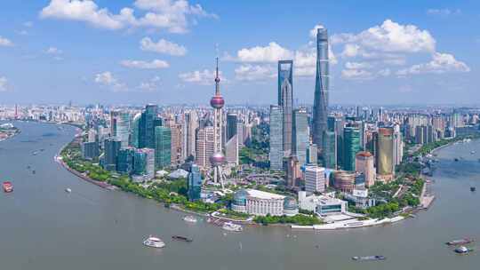 4k延时航拍上海外滩陆家嘴蓝天白云