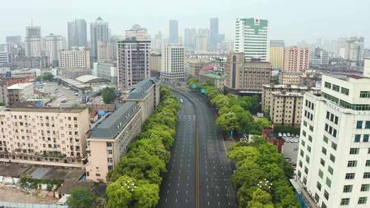 疫情间封控管制的城市道路