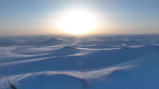 航拍冬天内蒙古草原雪原暮色