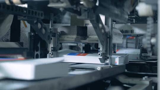 机器正在印刷书籍视频素材模板下载