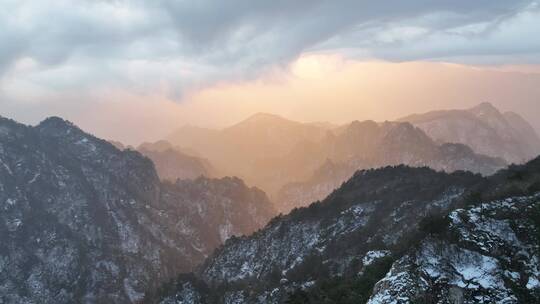 白云山雪景云海山峰航拍