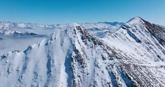 航拍四川夹金山自然风光冬天雪景