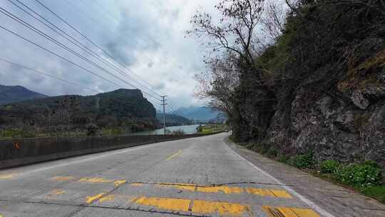 摩旅骑行粤北岭南山区公路风光