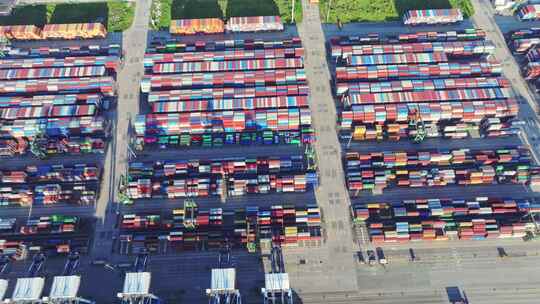 俯瞰广州南沙港货运码头集装箱航拍